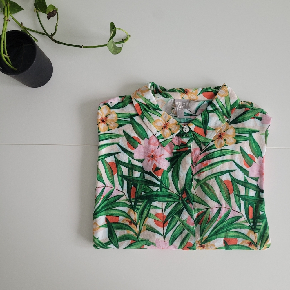 Tropical Floral Button-Up Shirt